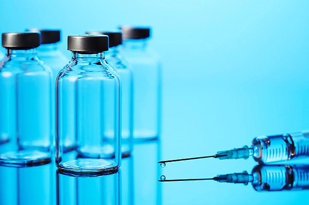 포토 JPG 스튜디오촬영 백그라운드 의학 주사기 사람없음 아웃포커스 치료 약 바늘 병 오브젝트 국내포토 식기 의료기기 촬영기법 실내 도구 파일형식