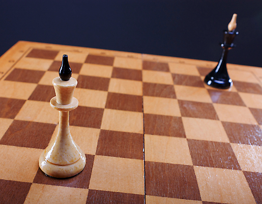 포토 JPG 해외이미지 모양 스포츠 조각 표면 사람없음 목재 검은색 경쟁 줄무늬 도전 게임 흰색 체스말 체스 계획 대표 왕 라이벌 정사각형 여왕 사기꾼 줄서기 지능 해외202004 해외포토 도형 나무 컬러 컨셉 무늬 재료 모션 놀이 말_게임 파일형식 이미지허브