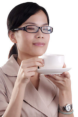 포토 JPG 해외이미지 모델 라이프스타일 여자 행복 얼굴 커피 음료 백그라운드 겨울 따뜻함 한명 미소 사람 동양인 성인 컵 중국 카페 기쁨 머그컵 흰색 잡기 뜨거움 차 아침식사 아로마 카푸치노 에스프레소 고립 카페인 해외202004 해외포토 1 식기 계절 감정 아시아 컬러 모션 표정 인종 생활 신체부위 상점 식사 파일형식 이미지허브