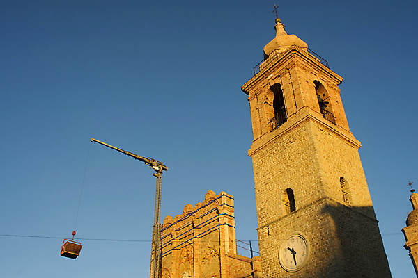 포토 JPG 해외이미지 주간 건축물 건축양식 하늘 풍경 사람없음 야외 교회 이탈리아 해외202004 해외포토 자연요소 건축 유럽 종교건축 건물 파일형식 이미지허브