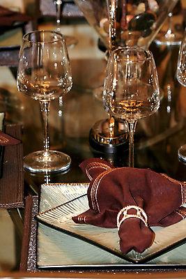 포토 JPG 해외이미지 그릇 식기 접시 디자인 음료 음식 결혼 포크 의자 탁자 호텔 서브 사람없음 내부 세트 파티 요식업 식당 숟가락 검은색 식사 저녁식사 중국 방 흰색 기구 칼 우아함 아침식사 은색 먹기 서비스 만족 브런치 서빙 설정 점심식사 뷔페 접수 정중 해외202004 해외포토 감정 산업 아시아 컬러 가구 컨셉 모션 숙소 수저 이벤트 상점 파일형식 이미지허브