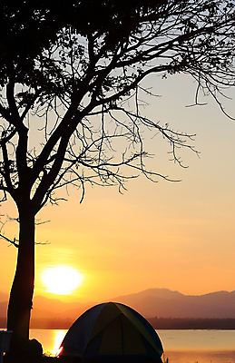 포토 JPG 해외이미지 모양 커플 호수 스포츠 여행 자연 휴가 휴식 주택 텐트 사랑 안전 풍경 사람없음 야외 가로 물 빛 일출 황혼 일몰 캠핑 하이킹 하트 잠 황무지 야간 저녁 탈출 가득함 수평선 해외202004 해외포토 자연요소 감정 컨셉 관계 레저 캠핑도구 건물 노을 생태계 파일형식 이미지허브