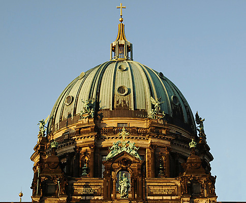 포토 JPG 해외이미지 종교 건축양식 하늘 독일 사람없음 파란색 성당 교회 베를린 바로크 해외202004 해외포토 건축 유럽 컬러 종교건축 건물 파일형식 이미지허브