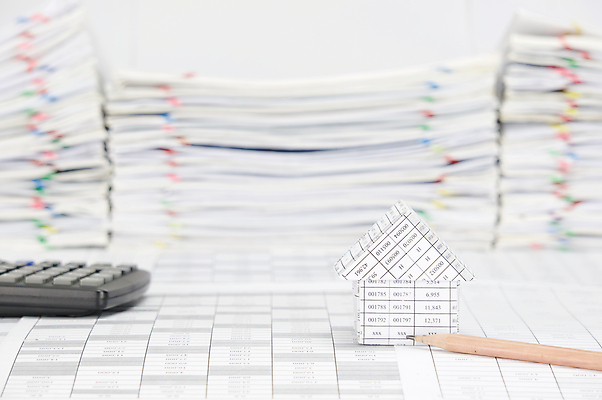 포토 JPG 해외이미지 종이 비즈니스 성공 설계 주택 사람없음 연필 갈색 쌓기 검은색 자료 계산기 흰색 업무 인쇄 보고서 문서 투자 영수증 시트 계좌 옛날 해외202004 해외포토 컬러 컨셉 모션 문구용품 학용품 건물 금융 필기구 장비 작업 파일형식 이미지허브