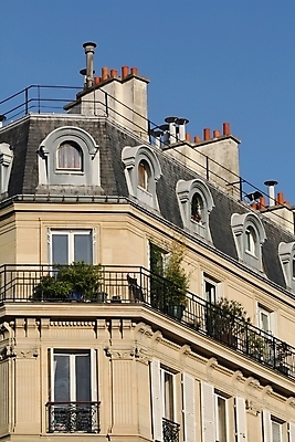포토 JPG 해외이미지 식물 전통 외관 유럽 여행 백그라운드 건축양식 부분 창문 하늘 지붕 주택 사람없음 건물 파란색 프랑스 발코니 도시 재산 클래식 도심 정상 묘사 프랑스어 옛날 진짜 스타일 파리(프랑스) 해외202004 해외포토 문자 건축물 건축 나라 컬러 컨셉 금융 파일형식 이미지허브