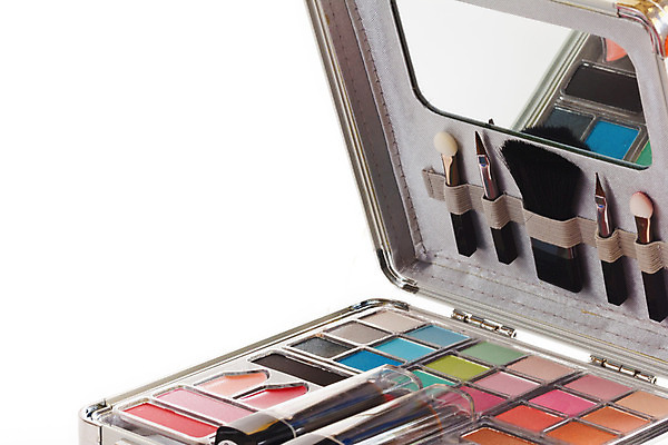 포토 JPG 해외이미지 라이프스타일 여자 얼굴 백그라운드 장신구 종류 그림자 가면 사람없음 세트 컬러풀 유행 페인트 화장품 흰색 붓 팔레트 고급 닫기 가루 수집 묘사 피부관리 준비 그림 만들기 아이섀도 조립 고립 많음 카피스페이스 신청 해외202004 해외포토 컬러 컨셉 모션 사람 생활 신체부위 뷰티 공백 파일형식 이미지허브