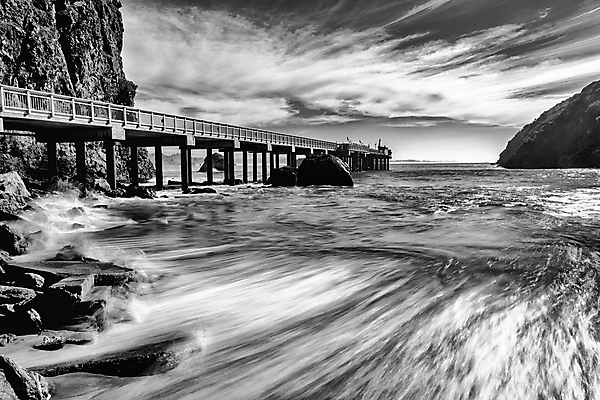 포토 JPG 해외이미지 호수 파도 바다 여행 백그라운드 자연 하늘 아침 흑백 풍경 사람없음 물 파란색 컬러풀 일출 항구 보라색 검은색 황혼 일몰 흰색 거친 캘리포니아 수평선 해외202004 해외포토 주간 자연요소 컬러 교통시설 촬영기법 노을 미국 생태계 파일형식 이미지허브