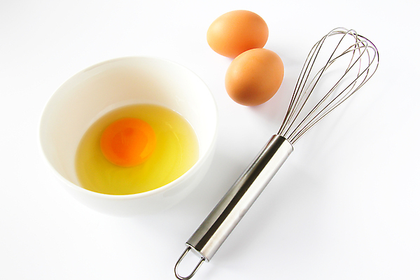 포토 JPG 해외이미지 음식 백그라운드 재료 건강 요리 사람없음 갈색 노란색 주방 계란 빵집 껍질 흰색 신선 사발 정상 오브젝트 날것 노른자 고립 해외202004 해외포토 컬러 상점 알 사기그릇 파일형식 이미지허브