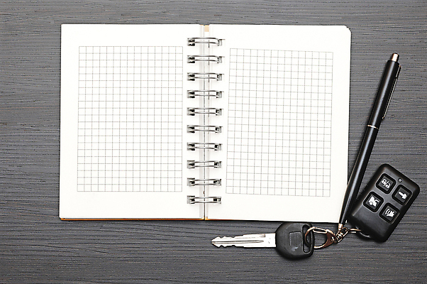 포토 JPG 해외이미지 종이 돈 비즈니스 자동차 성공 열쇠 부동산 주택 안전 사람없음 목재 책 연필 펜 세일 문 금속 검은색 쪽지 반지 오픈 재산 다발 사인 시작 준비 기회 잠금 보안 투자 페이지 보험 패드 대출 렌탈 매각 진짜 철강 현실 제의 해외202004 해외포토 나무 육상교통 컬러 컨셉 재료 장신구 재질 학용품 건물 금융 필기구 파일형식 이미지허브