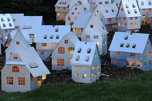 포토 JPG 해외이미지 모델 주택 사람없음 장식 빛 장난감 마을 프랑스 판지 스트라스부르 해외202004 해외포토 유럽 건물 파일형식 이미지허브