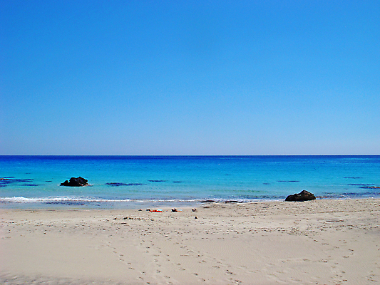 포토 JPG 해외이미지 유럽 모래 파도 바다 섬 여행 하늘색 백그라운드 자연 하늘 휴가 산 파노라마 풍경 사람없음 물 여름 파란색 놀람 조약돌 흰색 투명 지중해 그리스 그리스인 내추럴 삼나무 우수 터키석 파라다이스 수평선 해외202004 해외포토 자연요소 서양인 나무 계절 감정 나라 컬러 촬영기법 표정 돌_바위 보석 절기 생태계 파일형식 이미지허브