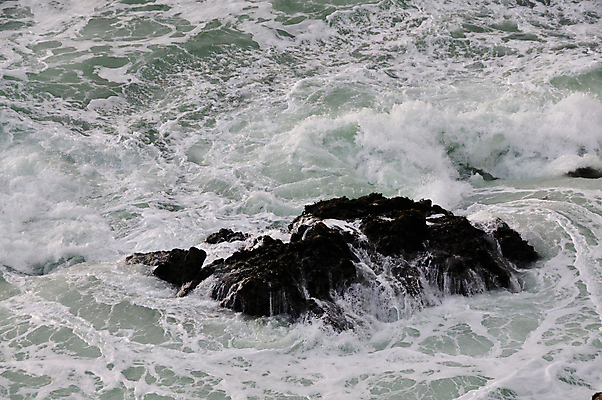 포토 JPG 해외이미지 파도 바다 모션 자연 조류 바람 날씨 해변 사람없음 물 힘 거품 에너지 프랑스 흰색 만 떨어짐 위험 큼 분무기 암초 폭풍 내추럴 해일 힘찬 해외202004 해외포토 자연요소 동물 유럽 컬러 컨셉 크기 자연재해 생태계 파일형식 이미지허브
