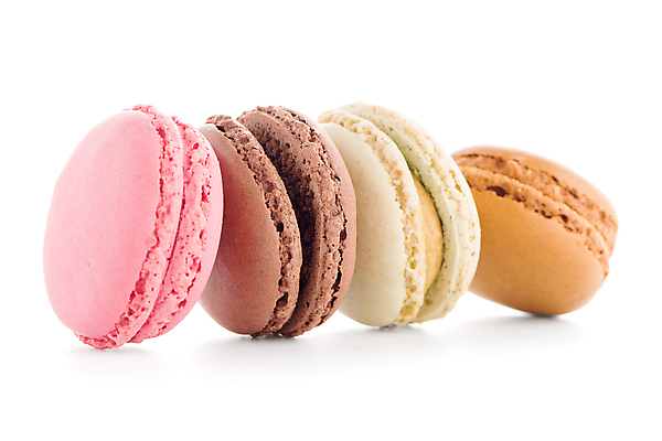 포토 JPG 해외이미지 실내 사람없음 달콤 흰배경 일렬 마카롱 해외202004 알록달록 해외포토 백그라운드 디저트 내부 컬러풀 흰색 맛 파일형식 이미지허브