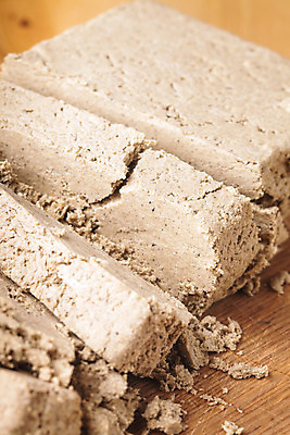 포토 JPG 해외이미지 전통 접시 조각 해바라기 디저트 사탕 요리 씨앗 동양인 사람없음 갈색 과자 사막 우아함 중앙 달콤 상품 설탕 동쪽 칠면조 프랄린 해외202004 해외포토 식물 식기 꽃 음식 컬러 컨셉 조류 인종 맛 방향 파일형식 이미지허브