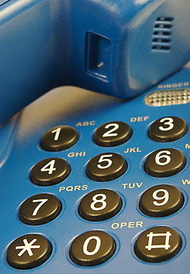 포토 JPG 해외이미지 길 백그라운드 인터넷 비즈니스 통신 회의 사람없음 파란색 스마트폰 글로벌 디지털 스크린 검은색 웹 터치 흰색 센터 연결 토론 자르기 전화기 고객 오브젝트 수화기 서비스 페이지 질서 목소리 고립 지원 키패드 해외202004 해외포토 컬러 모션 핸드폰 스마트기기 예절 파일형식 이미지허브