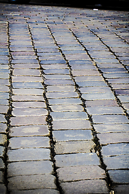 포토 JPG 해외이미지 모양 전통 도로 길 백그라운드 패턴 포장 건축양식 표면 추상 거리 바닥 사람없음 야외 산책 블록 회색 수확 조약돌 도시 거친 보행로 오솔길 타일 큐브 질감 정사각형 타운 그런지 땅바닥 방법 옛날 화강암 해외202004 해외포토 도형 건축 컬러 무늬 농업 교통시설 휴식 암석 돌_바위 파일형식 이미지허브