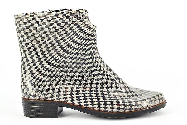 포토 JPG 해외이미지 부츠 사람없음 고무 해외202004 해외포토 신발 파일형식 이미지허브