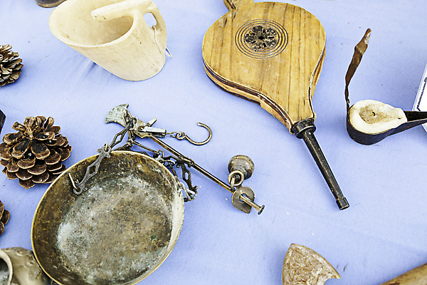 포토 JPG 해외이미지 백그라운드 가방 불 바람 사람없음 목재 장식 갈색 수확 골동품 흰색 도구 공구 오픈 쌍 폭발 가죽 유연 철 피부 파인애플 오브젝트 준비 싱글 벽난로 복고 잡동사니 펌프 고립 노즐 놋쇠 수목 압력 옛날 타격 해외202004 해외포토 자연요소 나무 잡화 컬러 농업 과일 재료 모션 날씨 신체부위 열대과일 파일형식 이미지허브