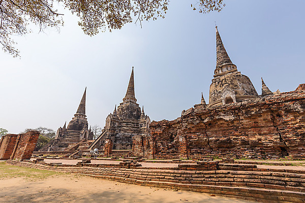 포토 JPG 해외이미지 나무 디자인 외관 공원 아시아 종교 여행 잎 불교 건축양식 태국 하늘 벽돌 그림자 미술 사람없음 야외 건물 파란색 갈색 교회 탑 궁전 수확 골동품 도시 사찰 역사 그늘 복고 신성 사리탑 숭배 해외202004 해외포토 식물 건축물 공공시설 건축 나라 컬러 고건축 농업 종교건축 문화예술 파일형식 이미지허브