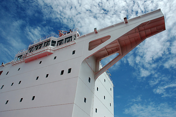 포토 JPG 해외이미지 직업 응시 산업 바다 여행 비즈니스 건축양식 교통시설 하늘 항해 사람없음 건물 물 항구 쌍안경 거래 화물 깃발 도시 보트 컨테이너 상인 갑판 조선소 손목시계 기중기 함선 포트 네비게이션 주인 유조선 장교 제어 채널 연습생 견습생 해외202004 해외포토 자연요소 건축물 시선 건축 시계 교통 배_교통 장신구 망원경 운송업 중장비 연습 시설 파일형식 이미지허브