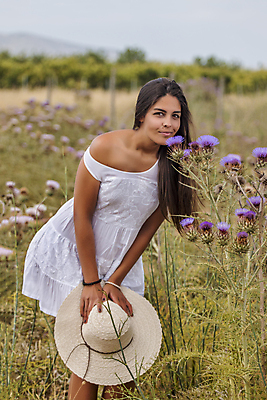 포토 JPG 해외이미지 백인 모델 라이프스타일 드레스 여자 꽃 행복 밭 자연 휴식 건강 한명 미소 성인 야외 여름 청춘 봄 기쁨 자유 흰색 신선 냄새 밀짚 내추럴 무료 해외202004 해외포토 서양인 식물 1 옷 계절 감정 컬러 컨셉 농업 표정 사람 생활 짚 생태계 파일형식 이미지허브