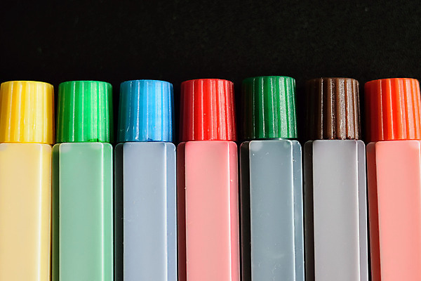 포토 JPG 해외이미지 디자인 교육 분홍색 하늘색 백그라운드 무지개 오렌지 학교 미술 취미 사람없음 빨간색 초록색 파란색 컬러풀 연필 노란색 보라색 검은색 페인트 활발 장비 흰색 그리기 오브젝트 그림 질감 크레파스 튜브 강렬 고립 줄서기 해외202004 해외포토 자연요소 컬러 컨셉 과일 모션 문화예술 학용품 필기구 파일형식 이미지허브