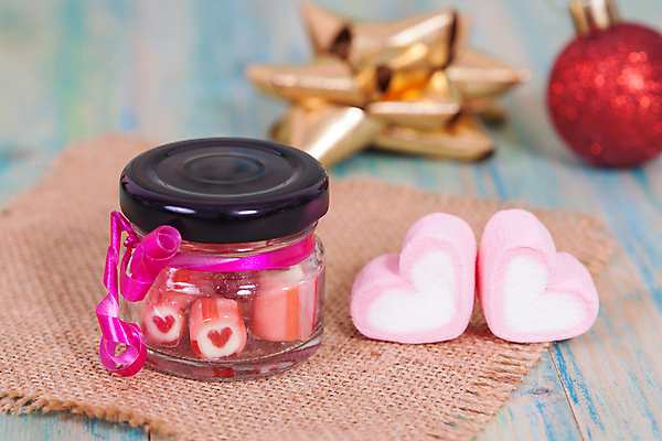 포토 JPG 해외이미지 유리병 디저트 사탕 사람없음 하트 달콤 담기 핸드메이드 해외202004 해외포토 모양 음식 모션 병_용기 맛 파일형식 이미지허브