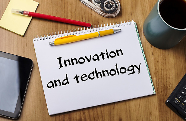 포토 JPG 해외이미지 종이 커피 컨셉 비즈니스 텍스트 탁자 사람없음 목재 스터디 태블릿 사무실 알약 공책 계산기 메시지 계획 비전 마케팅 해외202004 해외포토 나무 음료 가구 재료 문구용품 전자제품 스마트기기 학습 약 장비 파일형식 이미지허브