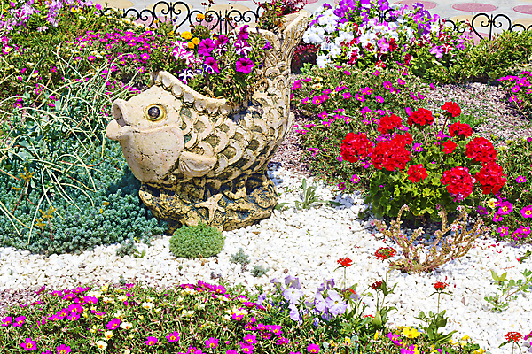 포토 JPG 해외이미지 나무 식물 디자인 계절 공원 꽃잎 꽃 분홍색 꽃무늬 오렌지 자연 휴식 풍경 잔디 사람없음 야외 장식 빨간색 초록색 여름 컬러풀 노란색 정원 보라색 성장 바위 흰색 개화 계획 조경 화단 색동 선로 영원 그리너리 해외202004 해외포토 공공시설 컬러 컨셉 무늬 과일 돌_바위 생태계 파일형식 트랜드컬러 이미지허브