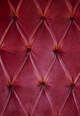 포토 JPG 해외이미지 디자인 옷 백그라운드 패턴 의자 부분 표면 추상 손잡이 사람없음 내부 장식 빨간색 소파 수확 골동품 덮개 직물 질감 복고 안락의자 다리찢기 그런지 옛날 평야 스타일 카피스페이스 해외202004 해외포토 컬러 가구 무늬 농업 모션 자연 공백 뚜껑 파일형식 이미지허브