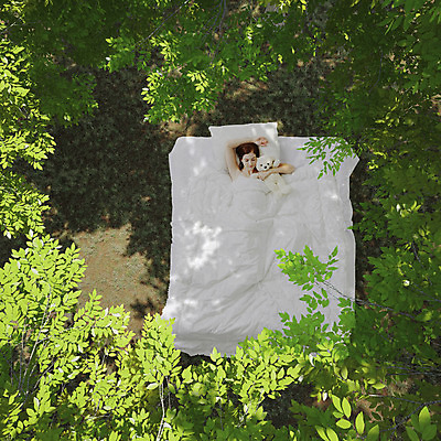 JPG 서양인 외국인 식물 편집 편집이미지 여자 베개 나뭇잎 한명 사람 성인 곰인형 이불 침대 잠 합성 디지털아트 여자만 여자한명만 성인여자만 성인만 편집실사 1 인형 가구 잎 침구 인종 CG 파일형식