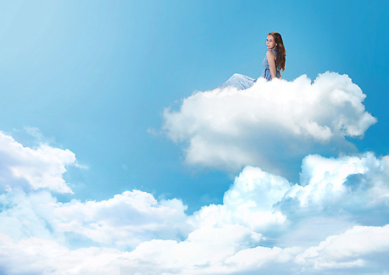 JPG 주간 서양인 외국인 구름 편집 편집이미지 여자 하늘 휴식 한명 사람 성인 야외 합성 디지털아트 여자만 여자한명만 성인여자만 성인만 편집실사 자연요소 1 컨셉 인종 CG 파일형식