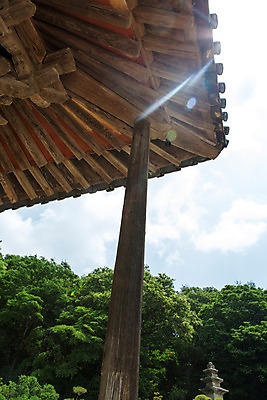 포토 JPG 주간 나무 식물 구름 한국문화 계절 종교 고건축 불교 한국건축 하늘 한국 풍경 사람없음 야외 여름 햇빛 여름풍경 문화재 기둥 사찰 경상북도 과거 부석사 영주 무량수전 국내포토 자연요소 동양문화 건축물 건축 아시아 컨셉 종교건축 태양 경상도 파일형식 여름_계절