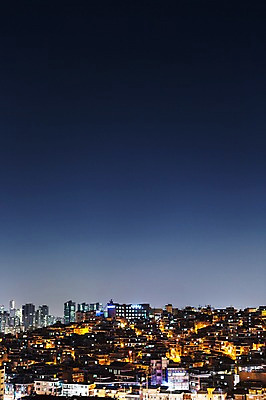 포토 JPG 배경화면 백그라운드 야경 밤하늘 서울 사람없음 건물 마을 도시 국내포토 건축물 하늘 한국 야간 파일형식 풍경_경치