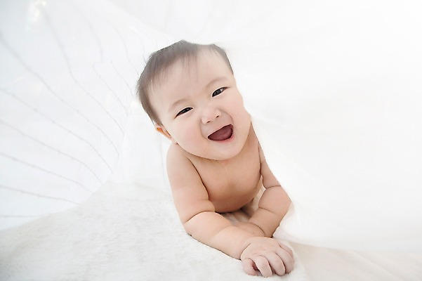 포토 JPG 스튜디오촬영 남자 엎드리기 놀이 실내 한명 웃음 사람 동양인 귀여움 한국인 아기 커튼 아기만 남자아기만 남자아기한명만 국내포토 1 컨셉 모션 표정 인종 내부 남자만 남자한명만 파일형식
