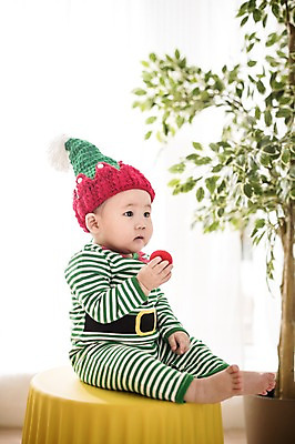 포토 JPG 스튜디오촬영 전신 남자 요정 털모자 실내 한명 사람 앉기 동양인 바구니 귀여움 한국인 아기 아기만 남자아기만 남자아기한명만 국내포토 모자_잡화 1 컨셉 모션 인종 내부 남자만 남자한명만 파일형식