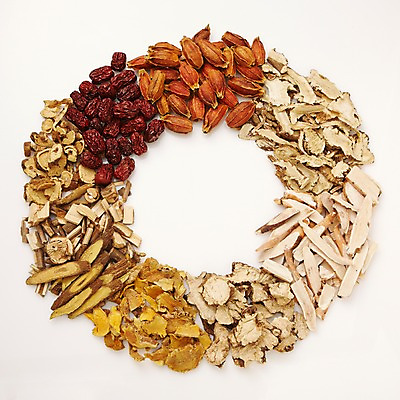 포토 JPG 스튜디오촬영 재료 건조 실내 건강 사람없음 한의학 한약재 한약 대추 건강식품 감초 도라지 백출 오가피 작약 천궁 치자 강황 국내포토 꽃 음식 식재료 의학 내부 약 약재 파일형식