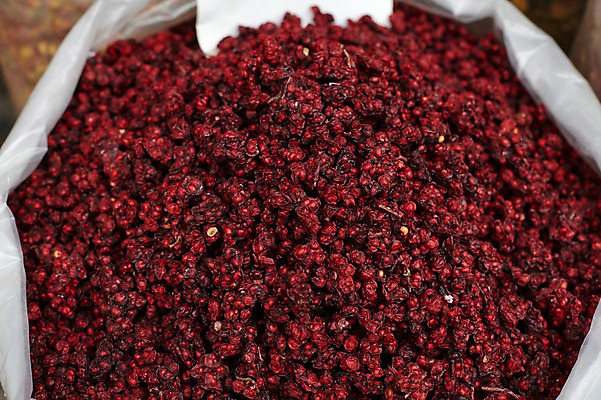 포토 JPG 스튜디오촬영 재료 실내 사람없음 한의학 한약재 한약 건강식품 오미자 국내포토 음식 의학 건강 내부 약 약재 파일형식