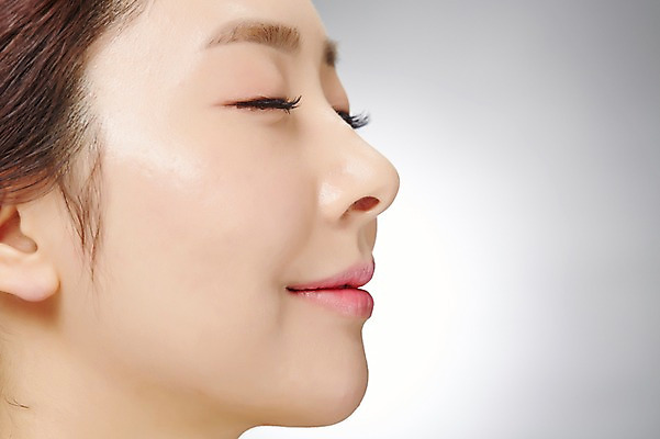 포토 JPG 스튜디오촬영 우먼라이프 라이프스타일 여자 얼굴 모션 실내 한명 미소 사람 동양인 근접촬영 상반신 20대 성인 옆모습 신체부위 뷰티 눈감음 한국인 순수 청순 의료성형뷰티 청년만 청년여자만 청년여자한명만 성인여자한명만 국내포토 1 뷰포인트 컨셉 표정 인종 청년 내부 생활 여자만 여자한명만 성인여자만 성인만 파일형식