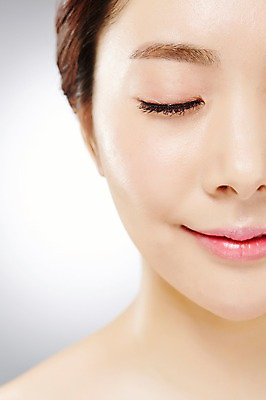 포토 JPG 스튜디오촬영 우먼라이프 라이프스타일 여자 얼굴 모션 실내 한명 미소 사람 동양인 근접촬영 상반신 20대 성인 앞모습 신체부위 뷰티 눈감음 한국인 순수 청순 의료성형뷰티 청년만 청년여자만 청년여자한명만 성인여자한명만 국내포토 1 뷰포인트 컨셉 표정 인종 청년 내부 생활 여자만 여자한명만 성인여자만 성인만 파일형식