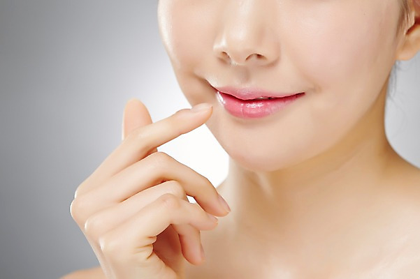 포토 JPG 스튜디오촬영 우먼라이프 라이프스타일 여자 얼굴 모션 실내 한명 미소 사람 동양인 손짓 근접촬영 상반신 20대 성인 앞모습 신체부위 뷰티 한국인 순수 청순 의료성형뷰티 청년만 청년여자만 청년여자한명만 성인여자한명만 국내포토 1 뷰포인트 컨셉 표정 인종 청년 내부 생활 여자만 여자한명만 성인여자만 성인만 파일형식