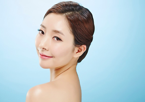 포토 JPG 스튜디오촬영 우먼라이프 라이프스타일 여자 모션 실내 한명 서기 미소 사람 동양인 상반신 20대 성인 옆모습 뷰티 한국인 순수 청순 의료성형뷰티 청년만 청년여자만 청년여자한명만 성인여자한명만 국내포토 1 뷰포인트 컨셉 표정 인종 청년 내부 생활 여자만 여자한명만 성인여자만 성인만 파일형식