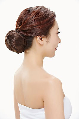 포토 JPG 스튜디오촬영 우먼라이프 라이프스타일 응시 여자 모션 실내 한명 서기 미소 사람 동양인 상반신 20대 성인 옆모습 뷰티 한국인 순수 청순 의료성형뷰티 청년만 청년여자만 청년여자한명만 성인여자한명만 국내포토 1 시선 뷰포인트 컨셉 표정 인종 청년 내부 생활 여자만 여자한명만 성인여자만 성인만 파일형식