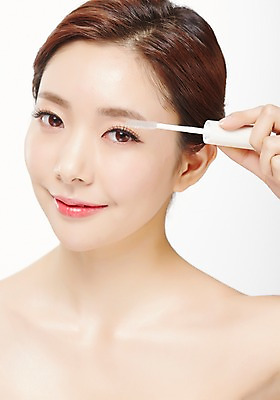 포토 JPG 스튜디오촬영 우먼라이프 라이프스타일 여자 모션 실내 한명 서기 미소 들기 사람 동양인 손짓 상반신 20대 성인 앞모습 화장 뷰티 화장품 한국인 마스카라 의료성형뷰티 청년만 청년여자만 청년여자한명만 성인여자한명만 국내포토 1 뷰포인트 표정 인종 청년 내부 생활 여자만 여자한명만 성인여자만 성인만 파일형식