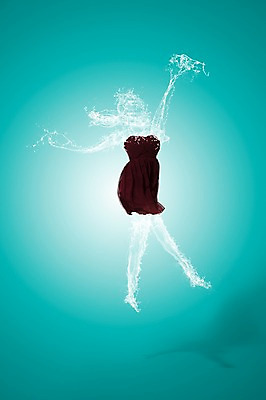 JPG 편집 편집이미지 여자 포즈 순간포착 한명 사람 성인 점프 화려 우아함 디지털합성 디지털아트 스플래쉬 여자만 여자한명만 성인여자만 성인만 편집실사 1 컨셉 모션 촬영기법 CG 파일형식