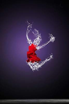 JPG 편집 편집이미지 여자 포즈 순간포착 한명 사람 성인 점프 화려 우아함 디지털합성 디지털아트 스플래쉬 여자만 여자한명만 성인여자만 성인만 편집실사 1 컨셉 모션 촬영기법 CG 파일형식