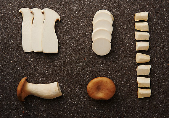 포토 JPG 스튜디오촬영 음식 조각 식재료 실내 사람없음 버섯 레시피 새송이버섯 국내포토 내부 파일형식