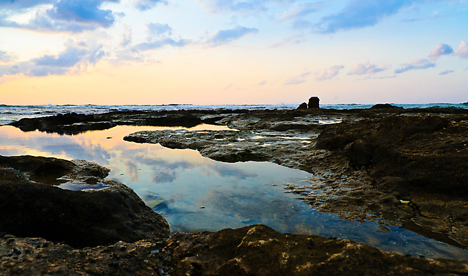포토 JPG 해외이미지 파도 바다 하늘 풍경 사람없음 물 파란색 태양 일몰 바위 만 지중해 옛날 해외202004 해외포토 자연요소 컬러 노을 돌_바위 파일형식 이미지허브