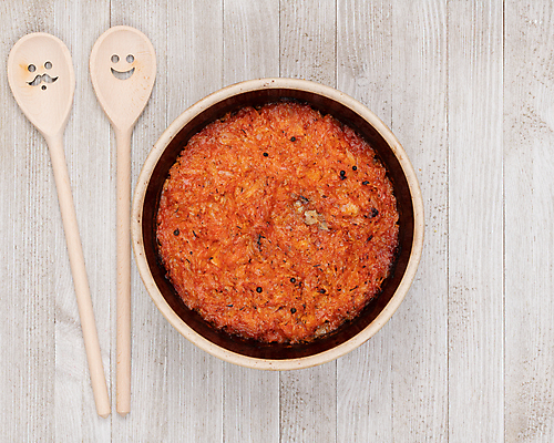 포토 JPG 해외이미지 전통 접시 문화 음식 조각 다이어트 쟁반 건강 요리 사람없음 목재 빨간색 초록색 농장 갈색 주방 검은색 식사 저녁식사 시골 신선 뜨거움 고명 냄비 혼합 먹기 허브 양배추 점토 후추 루마니아 내추럴 점심식사 목판 핸드메이드 개조 해외202004 해외포토 나무 식물 식기 유럽 컬러 농업 채소 재료 모션 솥 향신료 파일형식 이미지허브