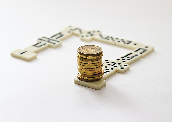 포토 JPG 해외이미지 선 조각 돈 비즈니스 놀이 성공 서기 취미 사람없음 장난감 탑 동전 검은색 가을 게임 바위 흰색 점 그룹 선택 밀기 연결 위험 플라스틱 심볼 오브젝트 충격 도미노 때리기 반응 줄서기 효과 해외202004 해외포토 건축물 계절 컬러 컨셉 모션 재질 돌_바위 재산 파일형식 이미지허브